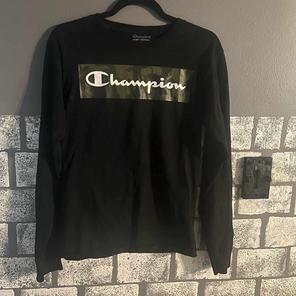 Champion long sleeve✅